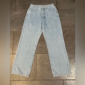 NWOT High Wasted Wide Leg Jeans